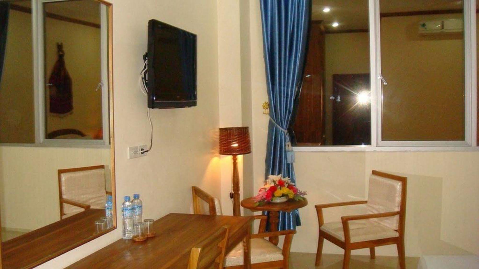 La Ong Dao Hotel1 Vientiane Extérieur photo